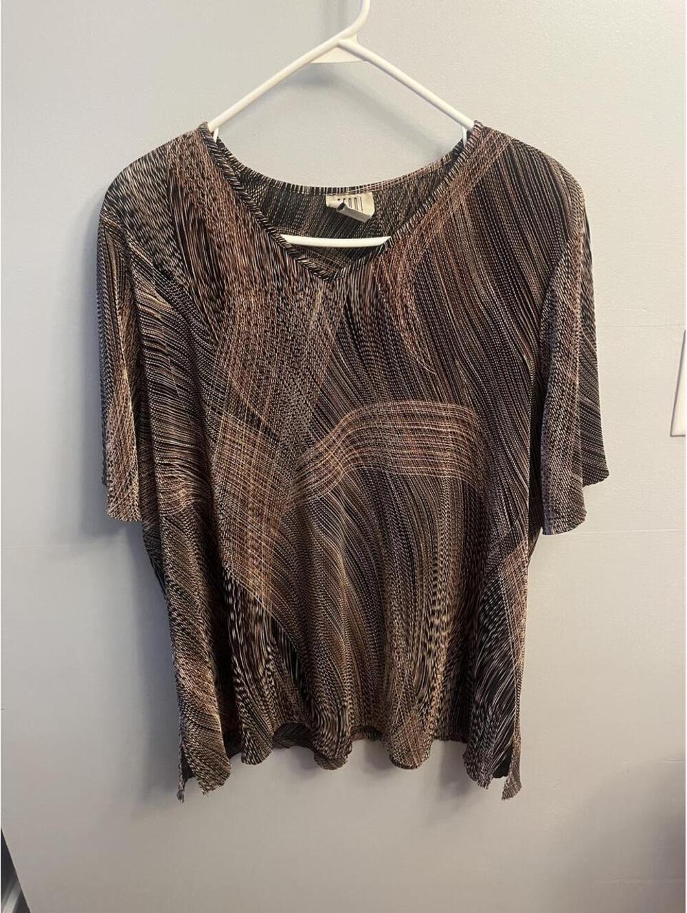 Women's Brown and Multi Blous